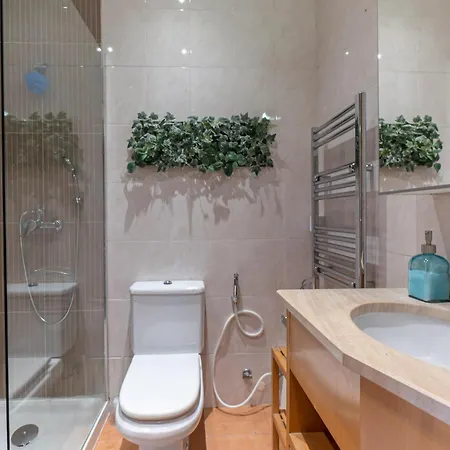 Floor With Sunny Balconies *