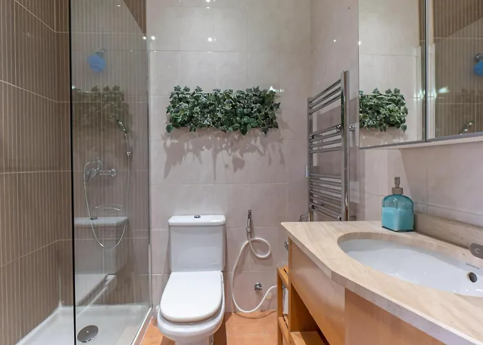 Floor With Sunny Balconies *